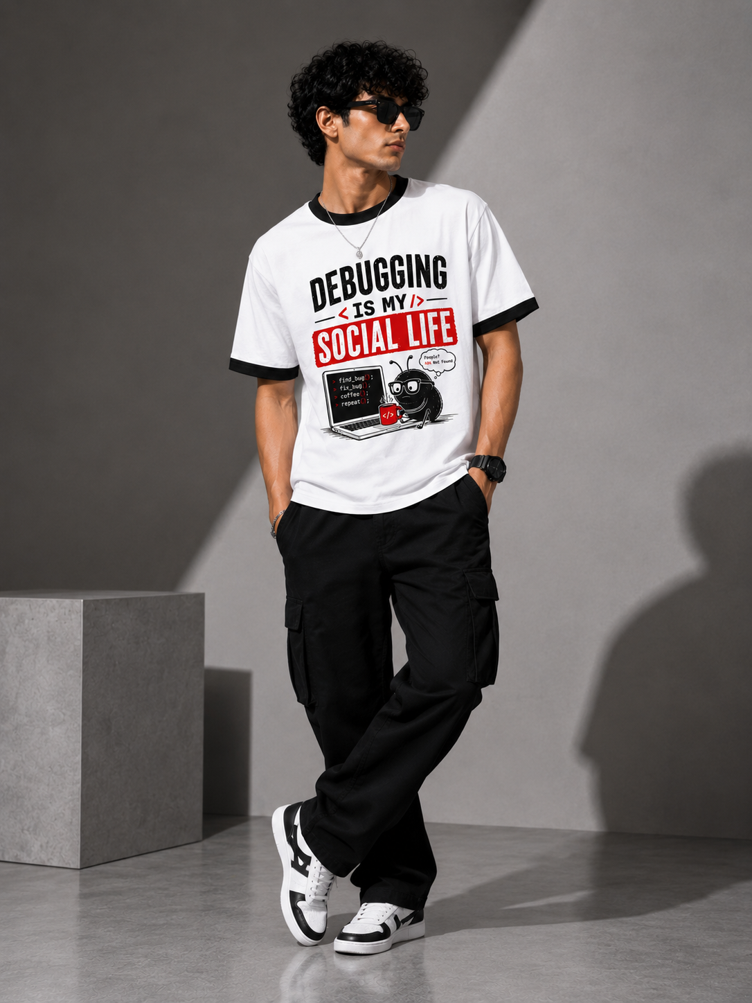 Debugging is my social life Ringer T-Shirt