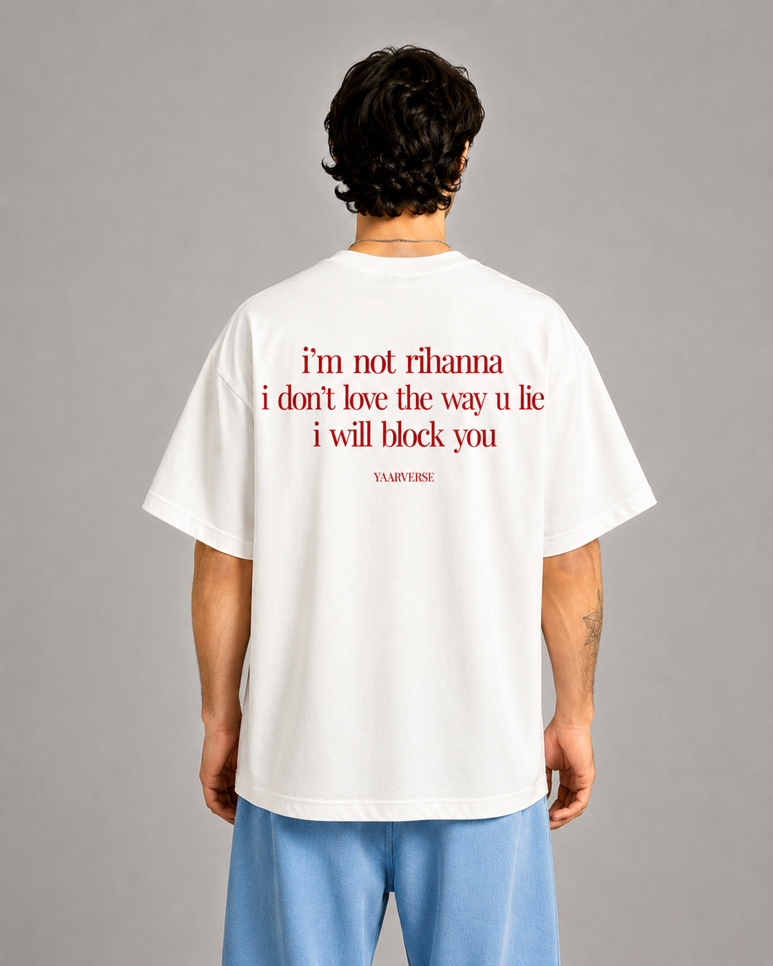 i'm not rihanna Oversized T-Shirt
